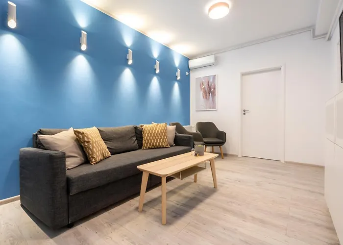 Blue Design In Magheru Апартаменти