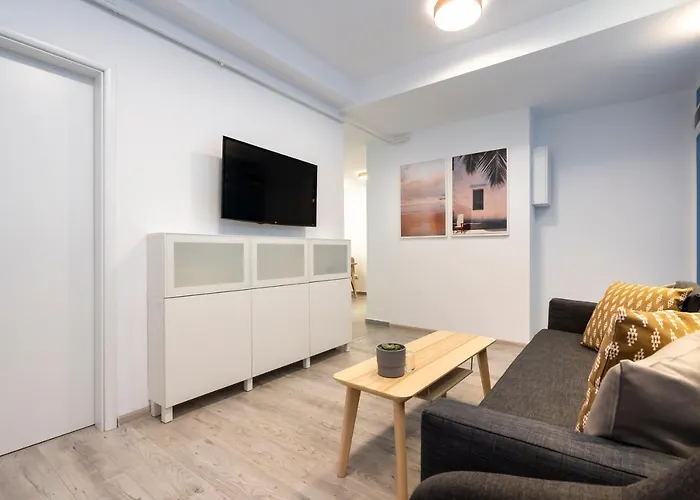 Blue Design In Magheru Апартаменти