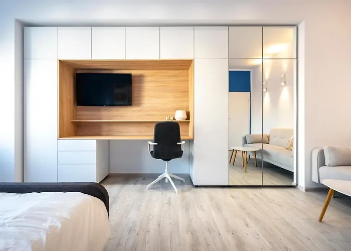 Blue Design In Magheru شقة